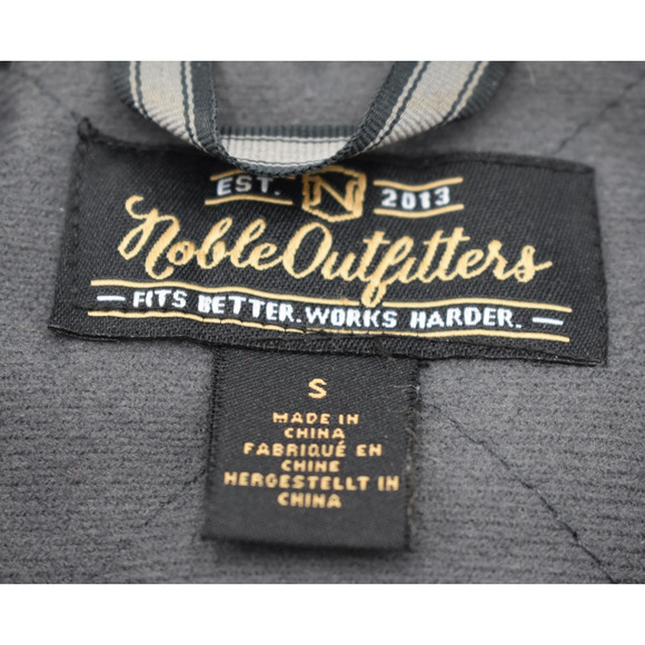 NOBLE OUTFITTERS Fleece Lined Barn Vest - Black / Gray Faux Fur - Womens Small - Picture 3 of 4